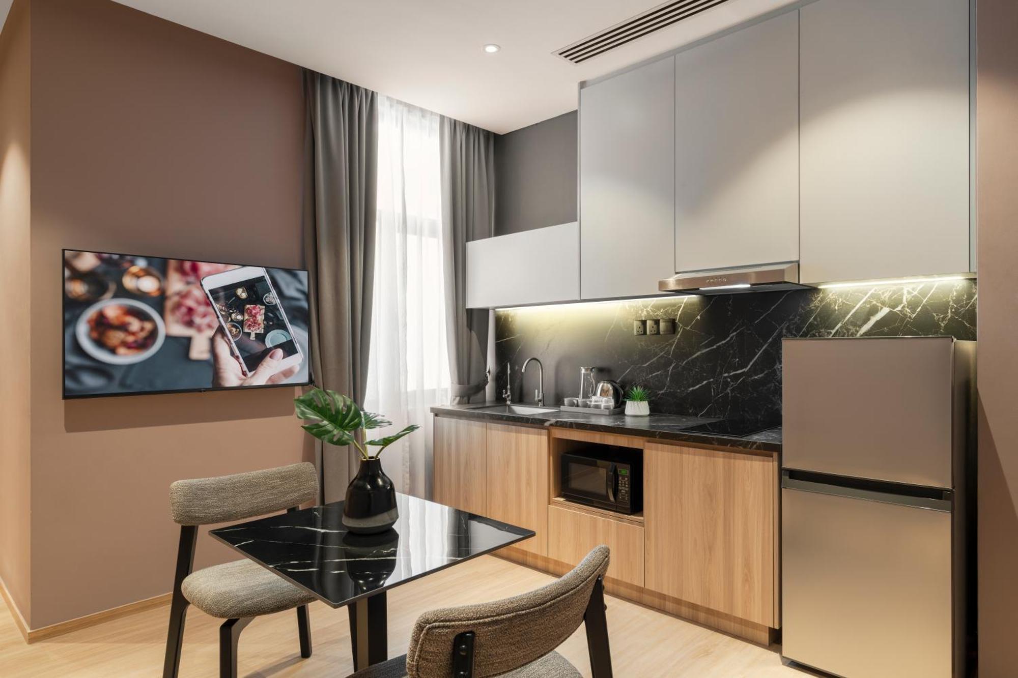 Citadines Connect Cecil Georgetown Penang Hotel ภายนอก รูปภาพ